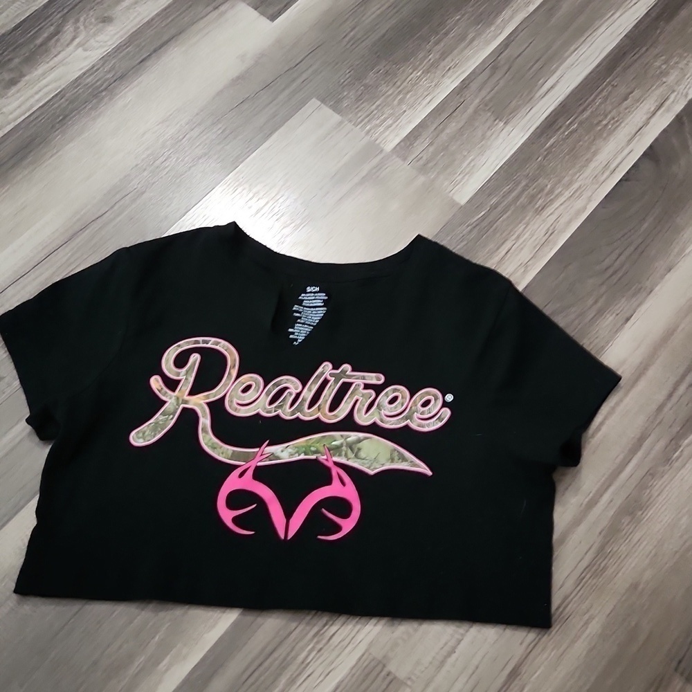 Realtree Black & Pink Camo Crop Top Size Small